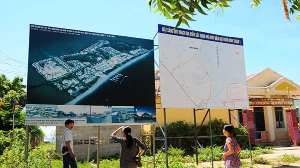 Việc thông qua chính sách khởi động lại dự án điện hạt nhân Ninh Thuận.
