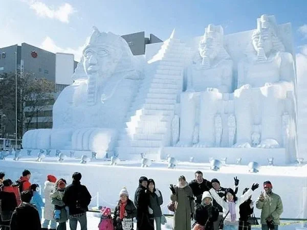 Lễ hội Tuyết Sapporo (Sapporo, Nhật Bản)