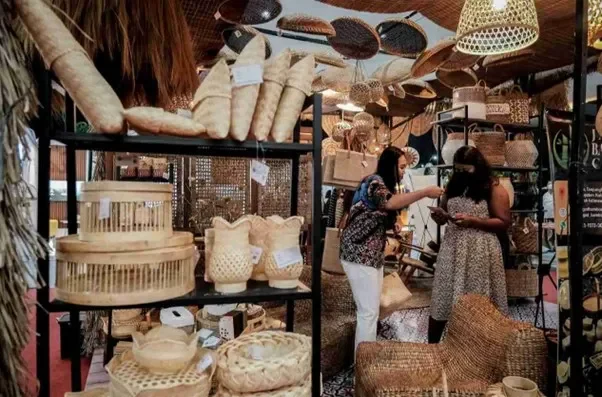 "Gửi Gắm" Tâm Hồn Vào Từng Sản Phẩm Thủ Công